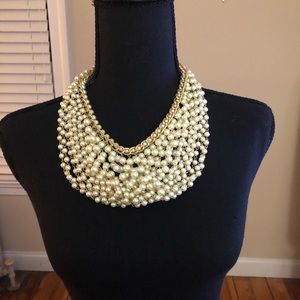 layered pearl statement necklace